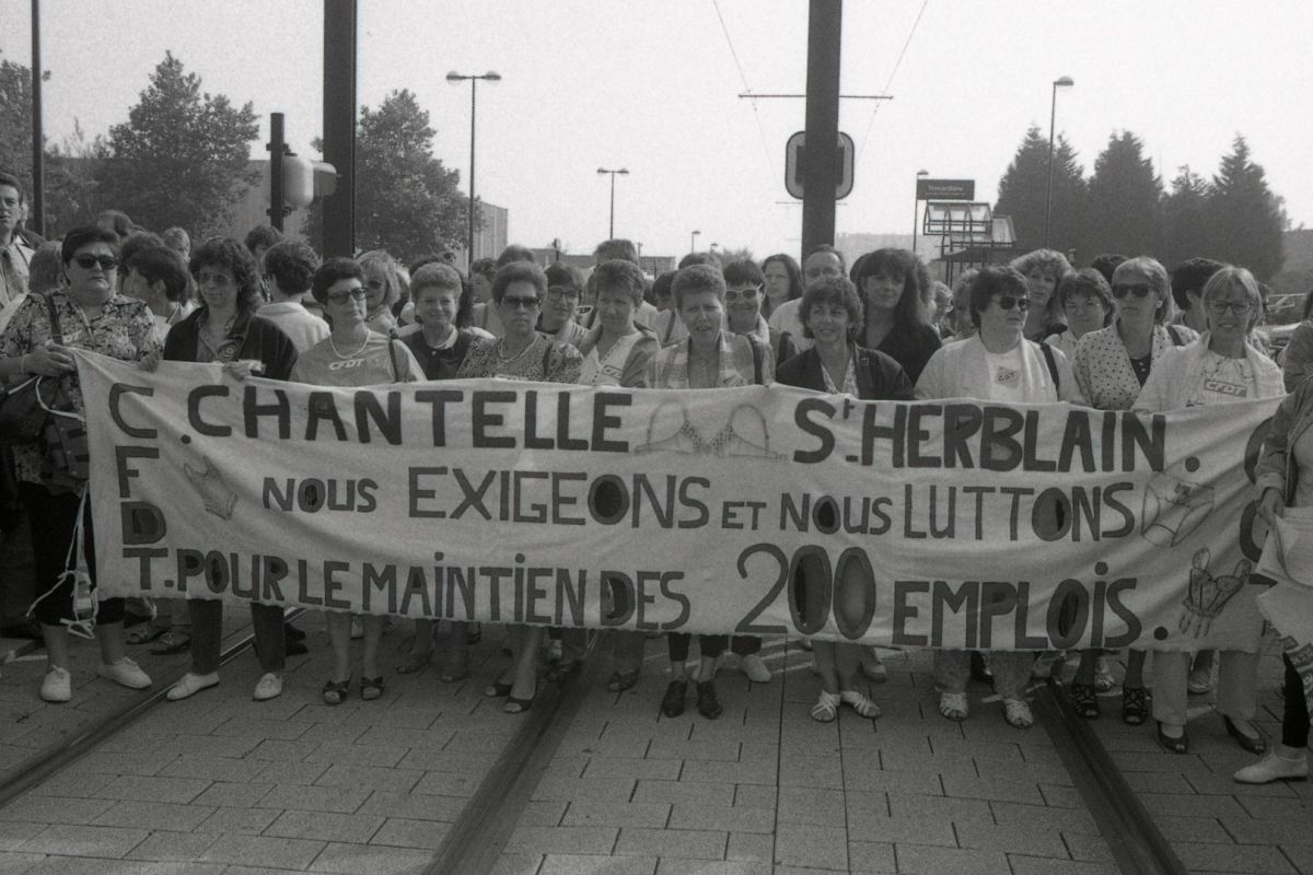 AMRezé_1994-09-chateau-505W1130_tram_009