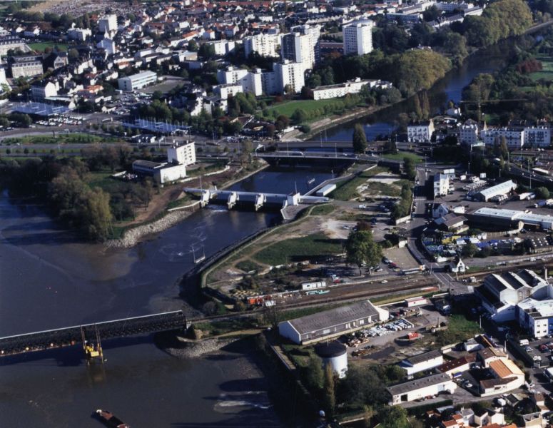 AMRezé_550W_341_01_6-Confluence-Sevre-Loire