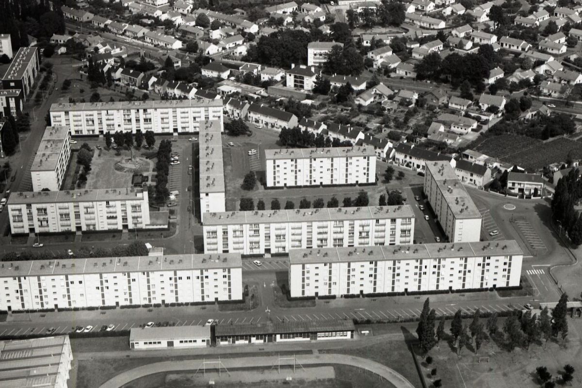 1986-07-Chateau-SEMI-Cadiou-505W1166_10