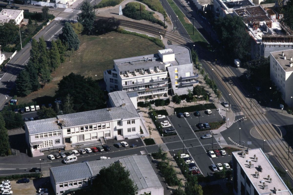 AMRezé_550W_341_01_8-place-Plissonneau-immeubles