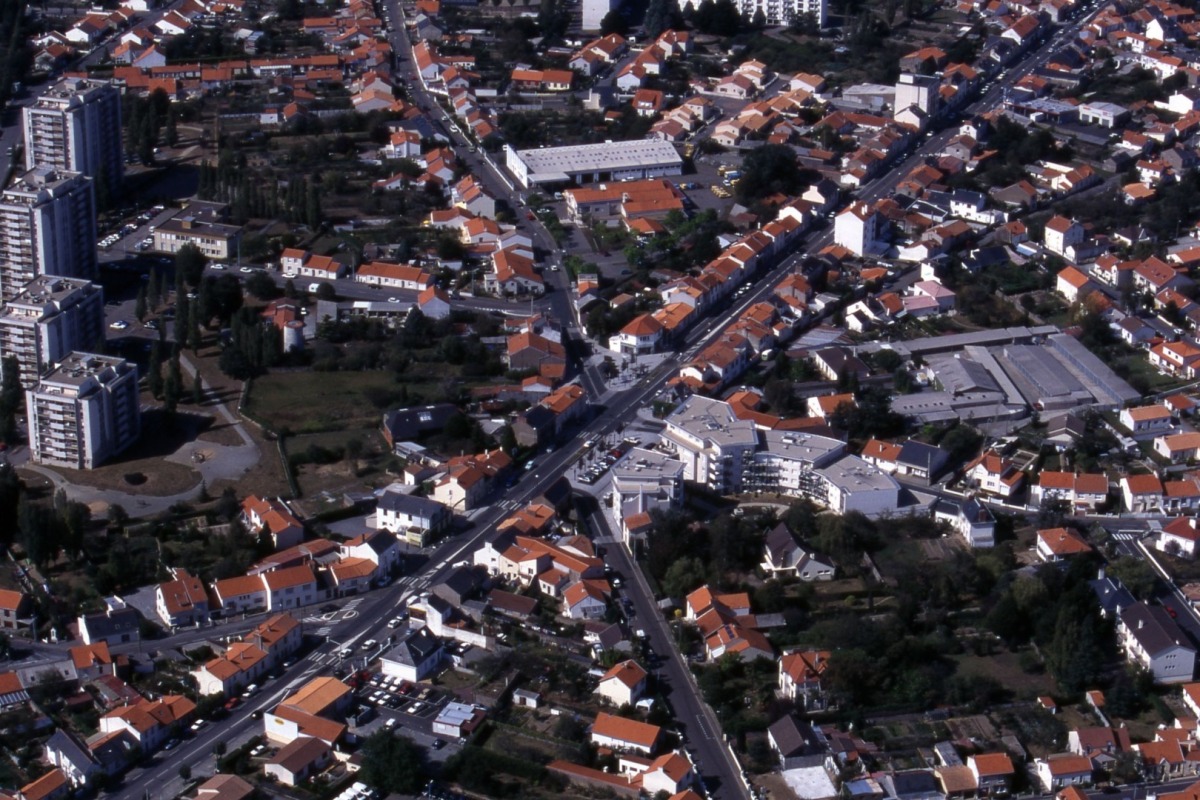 AMRezé_550W_341_13_31_1997