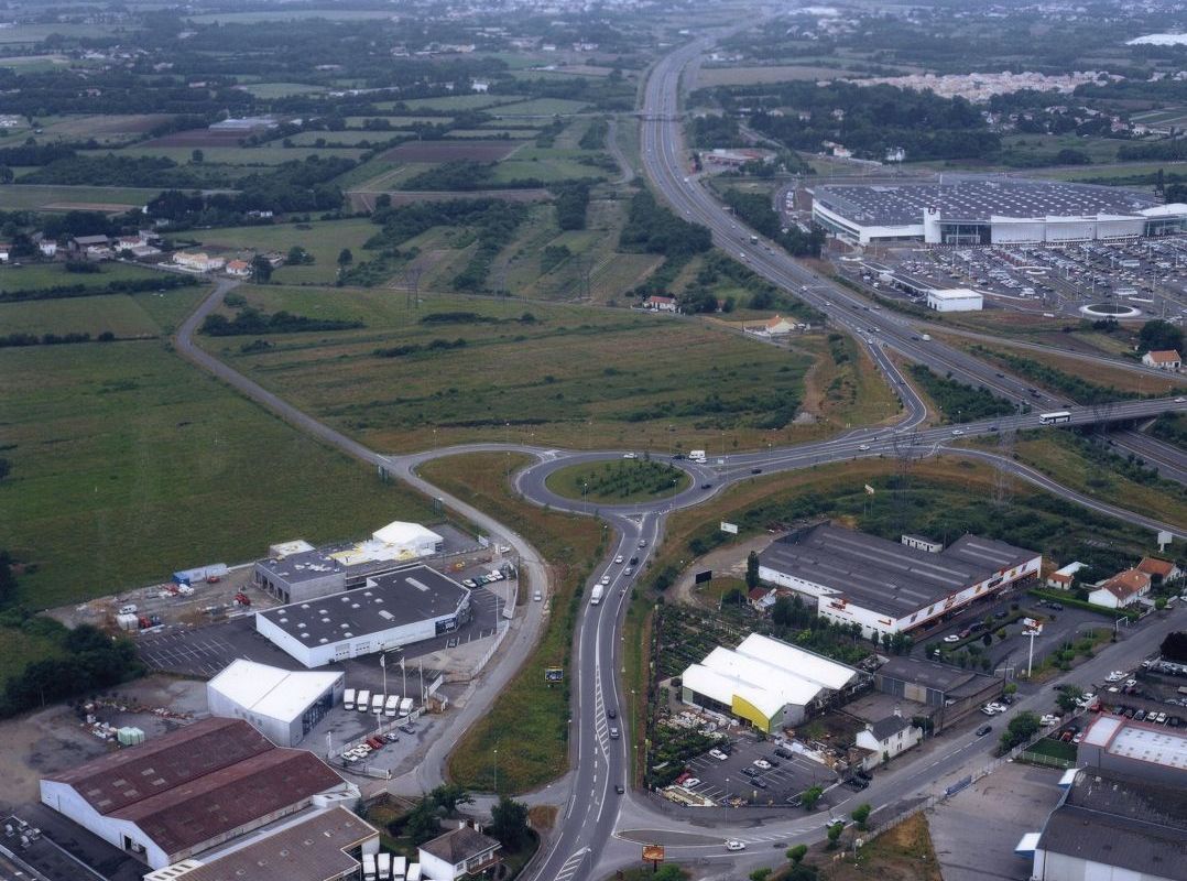 550W_341_05_32-rond-point-sud-rocade