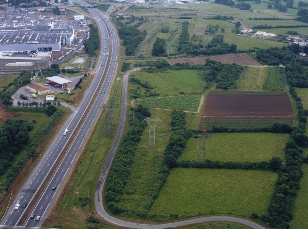 AMRezé_550W_341_05_33-Fontaines-Laurent-La-Brosse-rocade