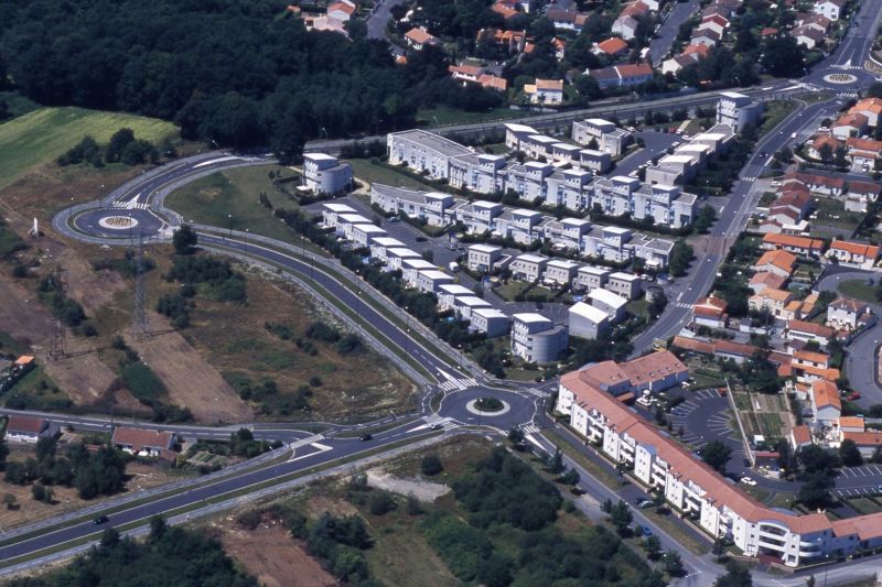 AMRezé_550W_341_06_23-Home-France-Terre-Monnet