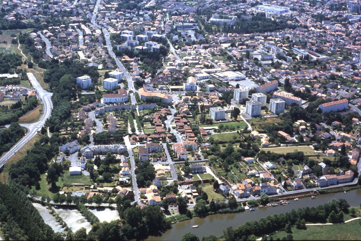 550W_341_06_126-Jaunais-Blordiere