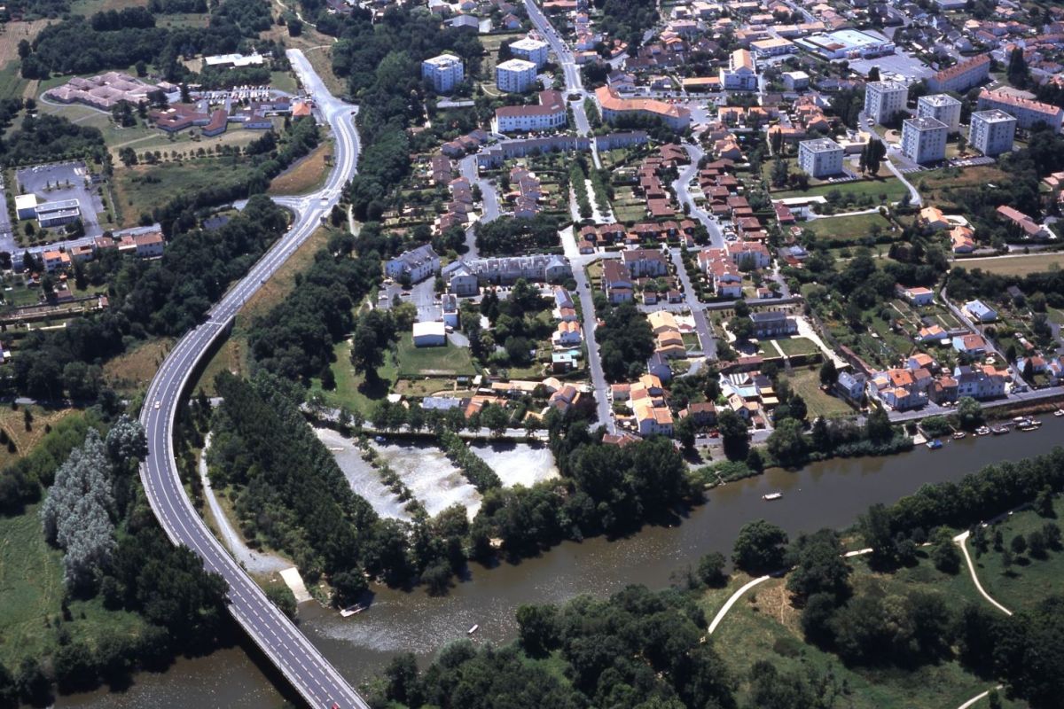 550W_341_06_130-Bourdonnieres-Jaunais