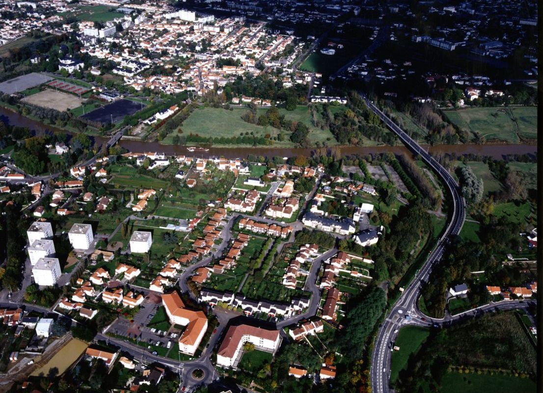 AMRezé_550W_341_09_4-Jaunais-acheve
