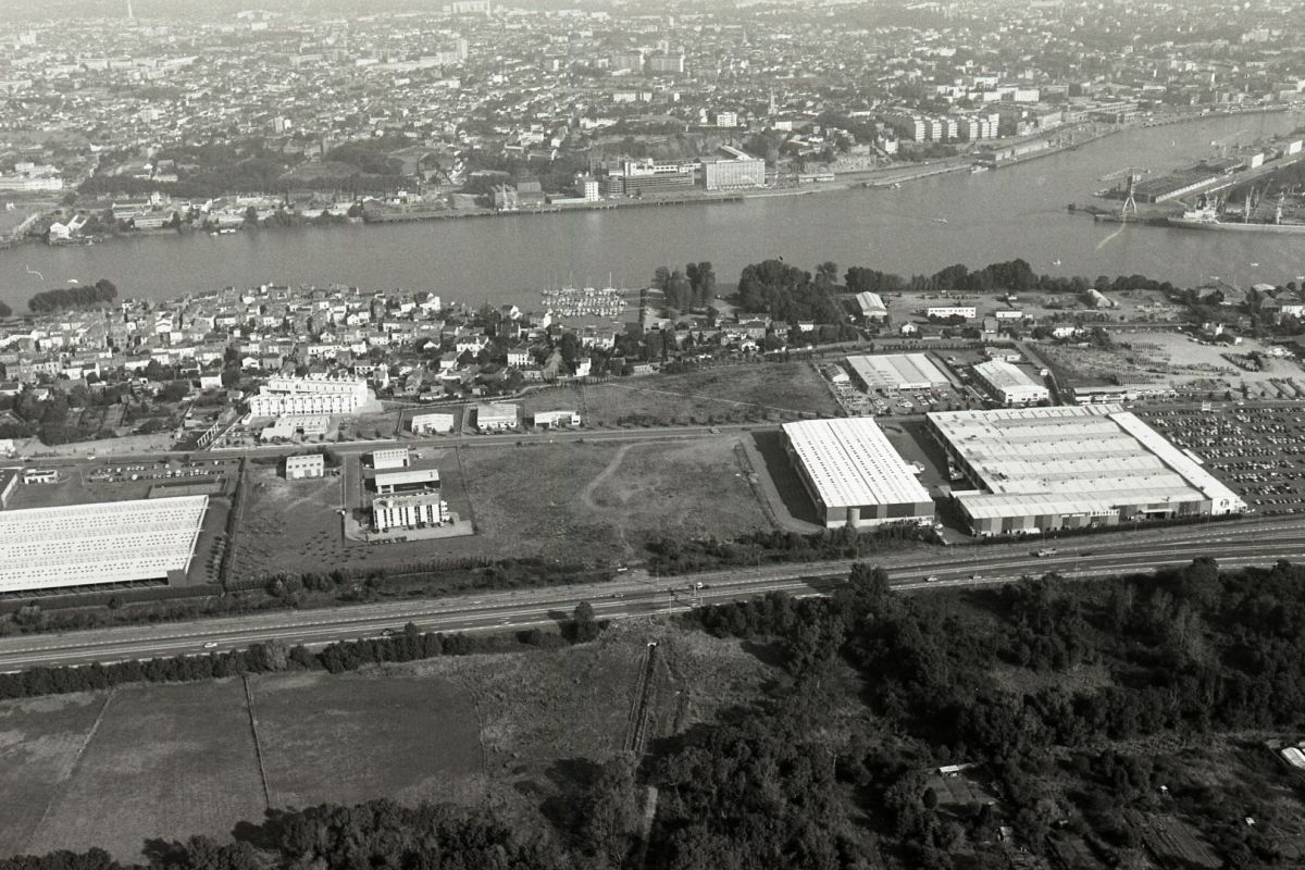 AMRezé_1986-09-Leclerc-Trentemoult-505W1149_15