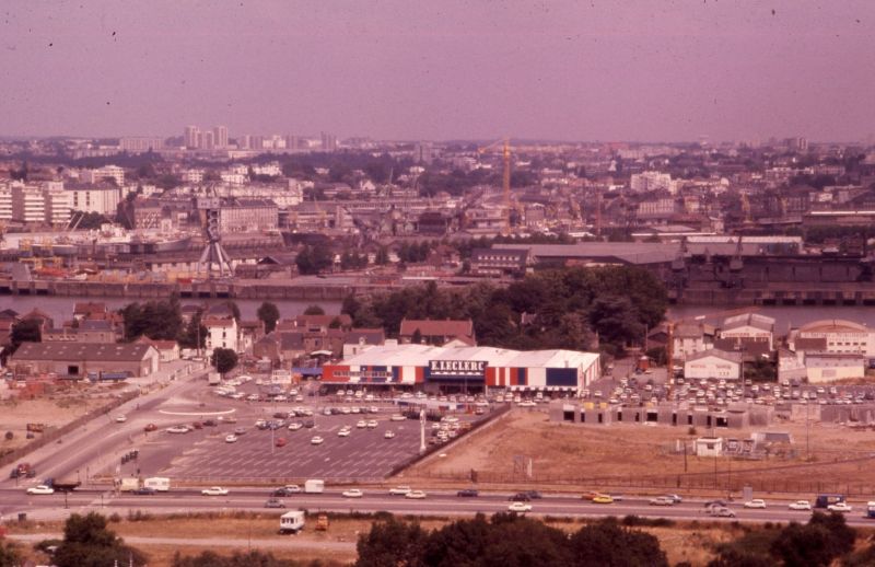 AMRezé_Leclerc-550W352_5_5