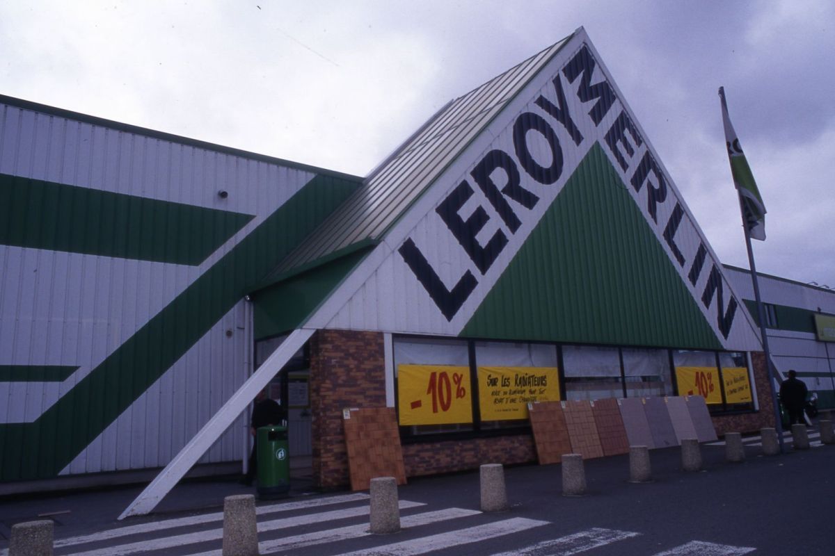 AMRezé_Leroy-Merlin-550W352_1_3