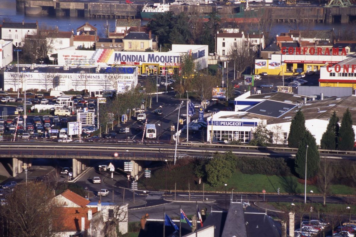 AMRezé_Mondialmoquette-Conforma-550W352_1_1